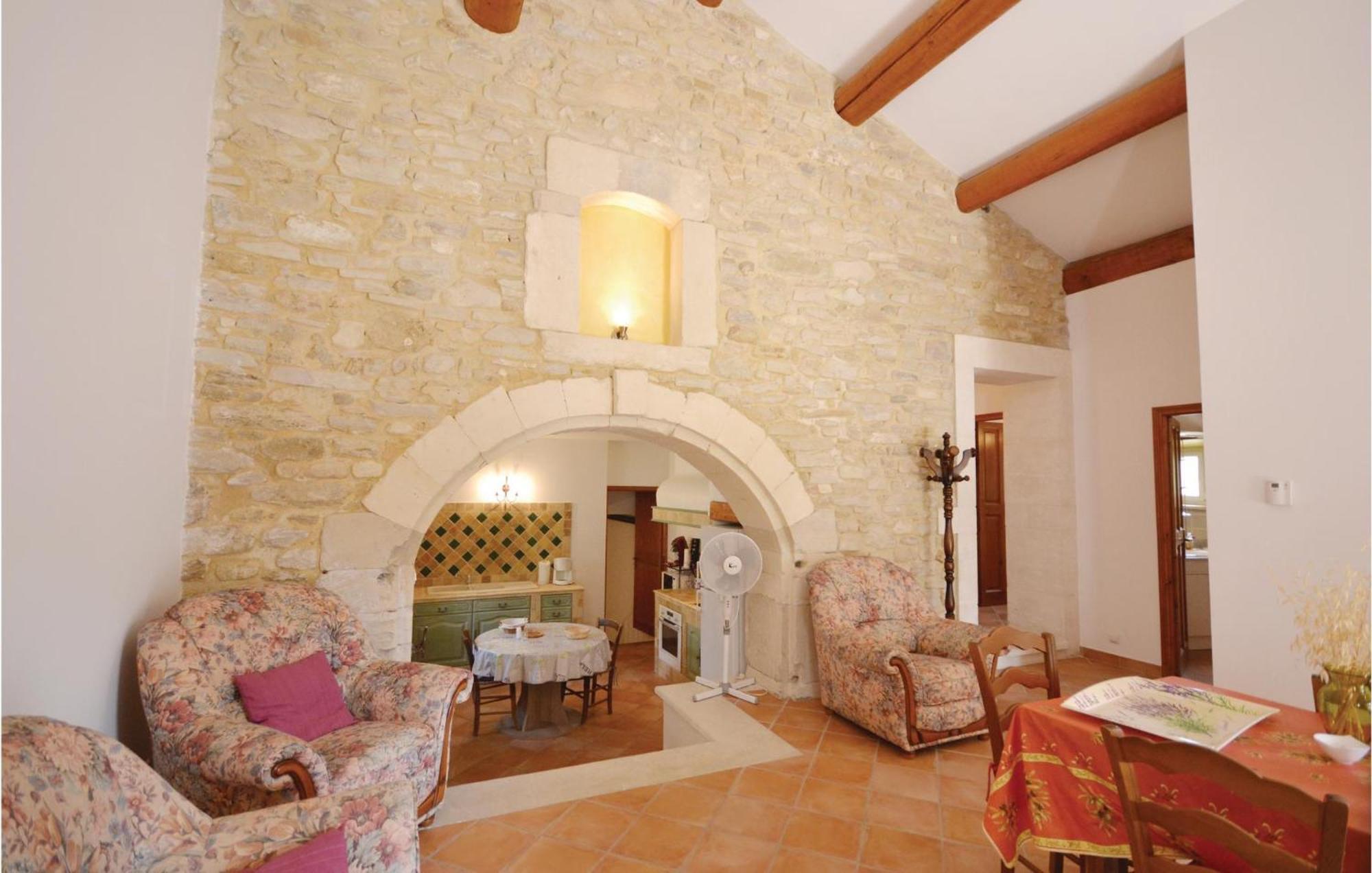 Awesome Home In Bollene With Wifi Kültér fotó
